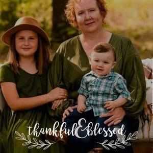 Meet your Posher, Dana